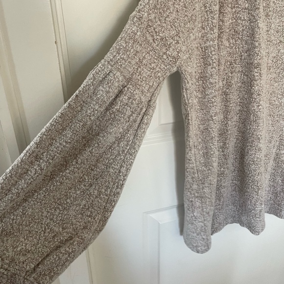 Sweater - Picture 3 of 3